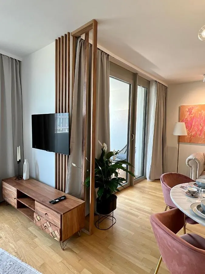 Quartier Belvedere 157 Vienna 0*,  Austria